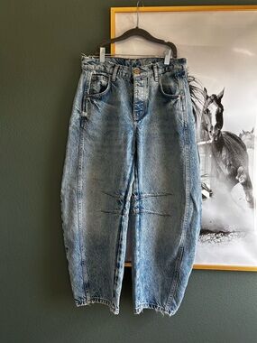 NWOT Free People We The Free Good Luck Mid Rise Barrel Jeans Ultra Light Beam